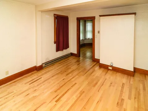 687 Western Avenue Brattleboro VT 05301
