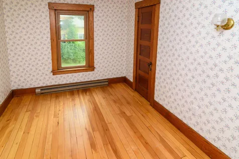 687 Western Avenue Brattleboro VT 05301