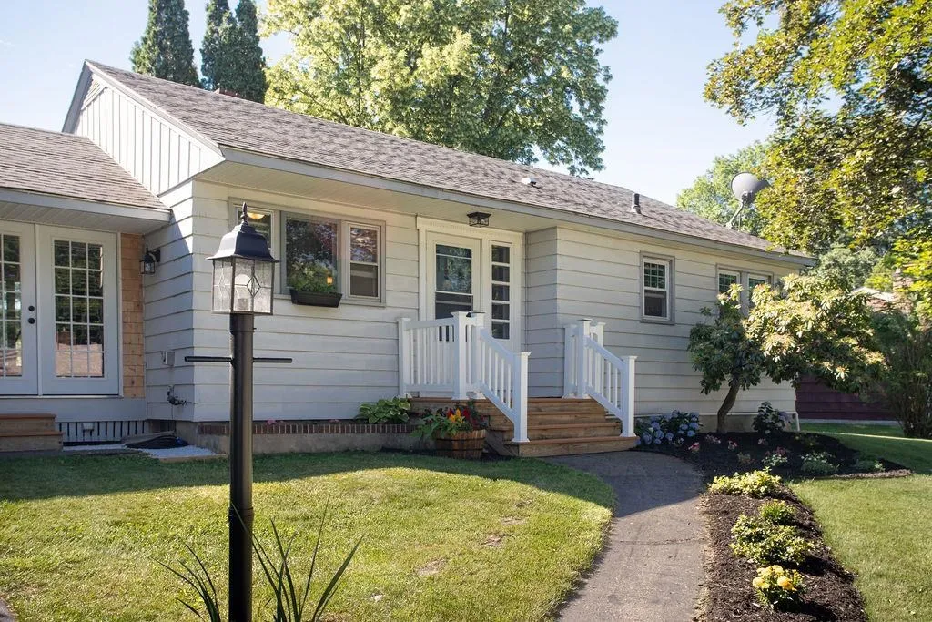 20 Crockett Street Rochester NH 03867