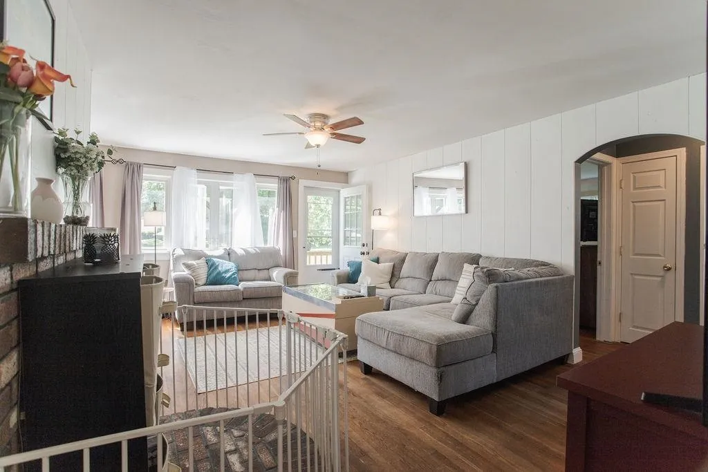 20 Crockett Street Rochester NH 03867
