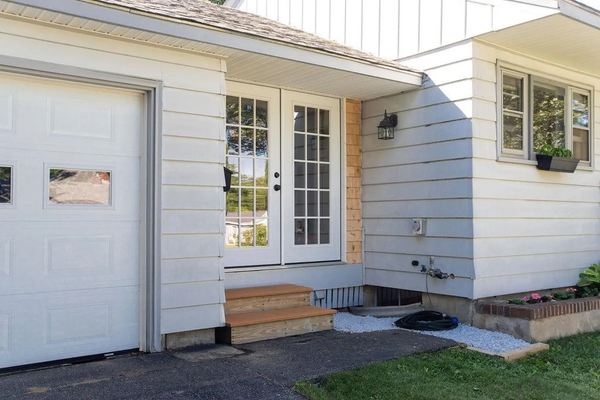 20 Crockett Street Rochester NH 03867