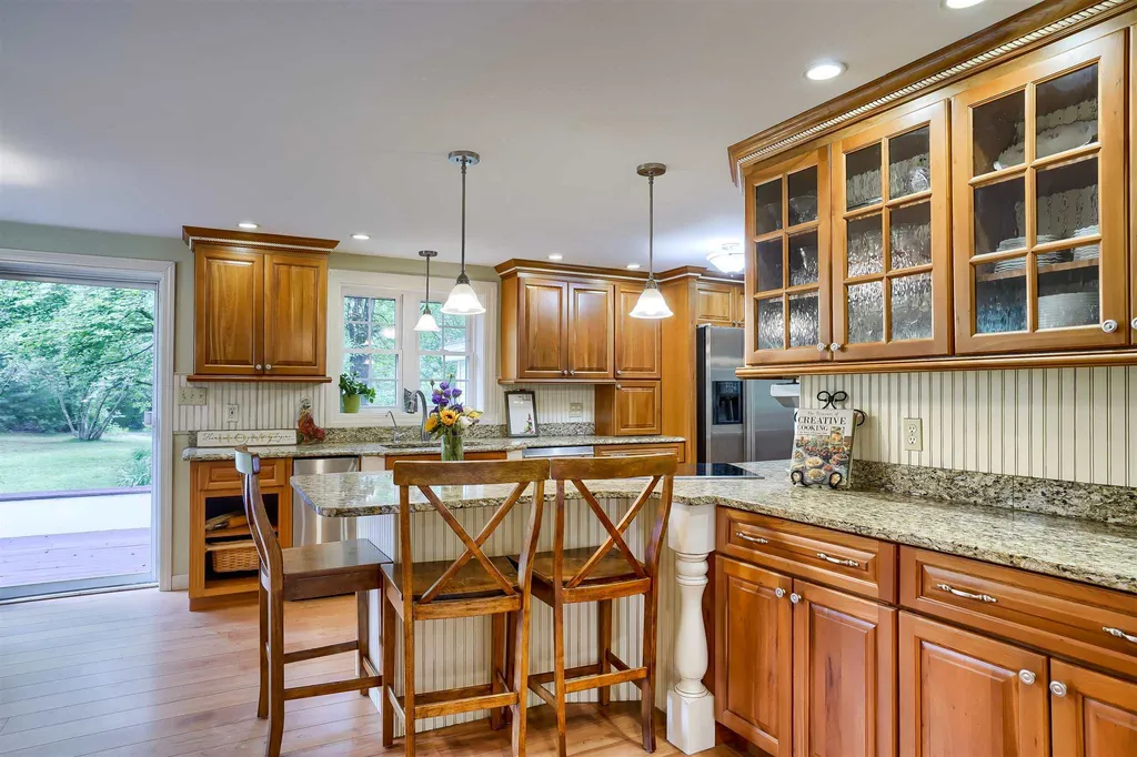 1 Bancroft Street Windham NH 03087