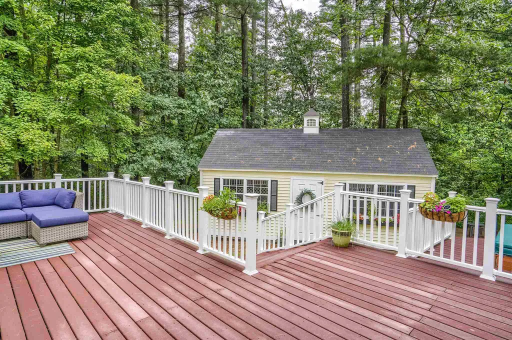 1 Bancroft Street Windham NH 03087