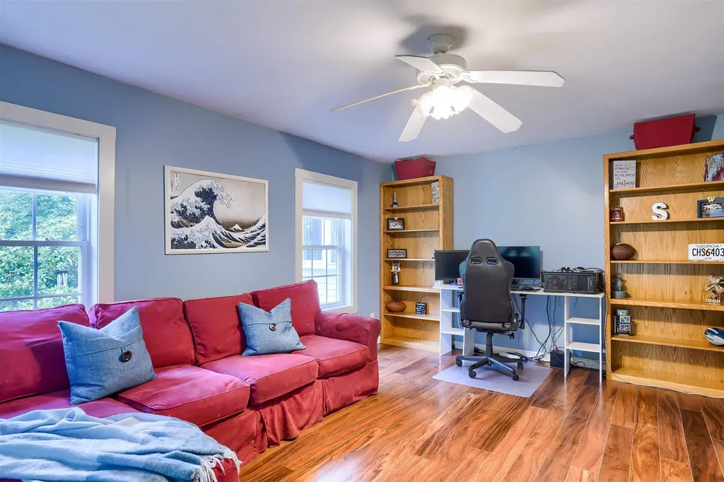 1 Bancroft Street Windham NH 03087