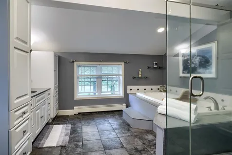 1 Bancroft Street Windham NH 03087