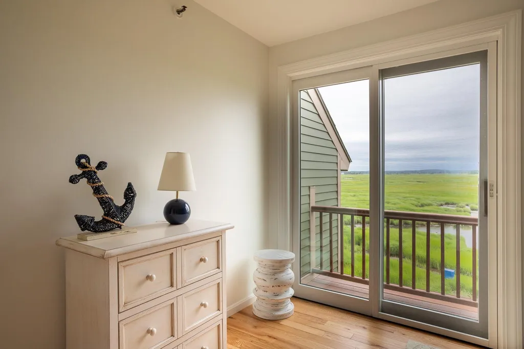 581 Ocean Boulevard Hampton NH 03842