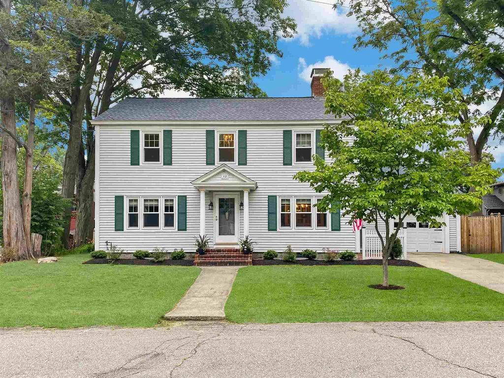 12 Ayer Street Nashua NH 03064