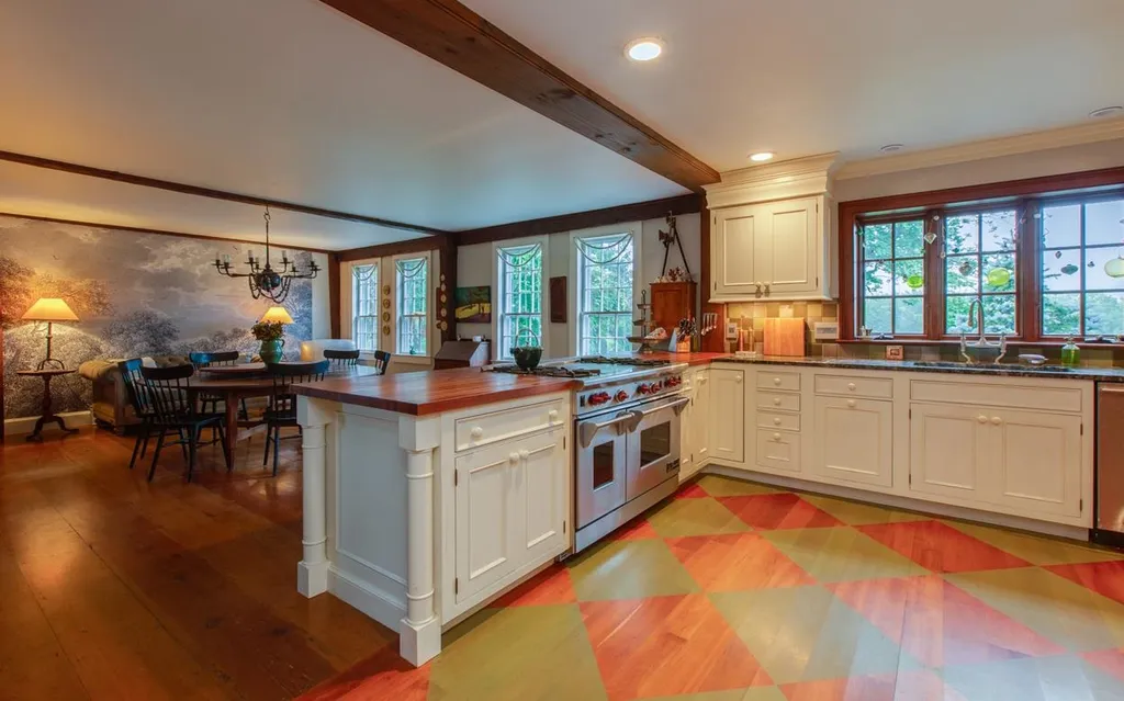 445 Francestown Road Greenfield NH 03047
