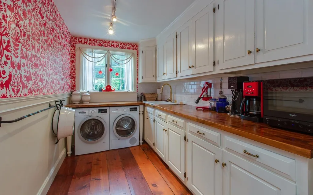 445 Francestown Road Greenfield NH 03047