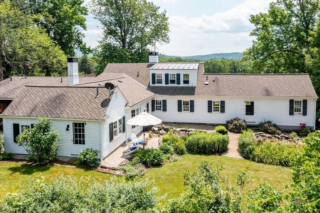 445 Francestown Road Greenfield NH 03047