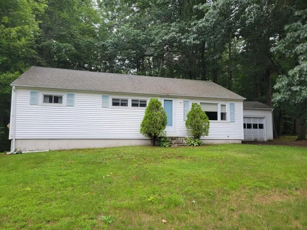 22 Roberts Road Dover NH 03820
