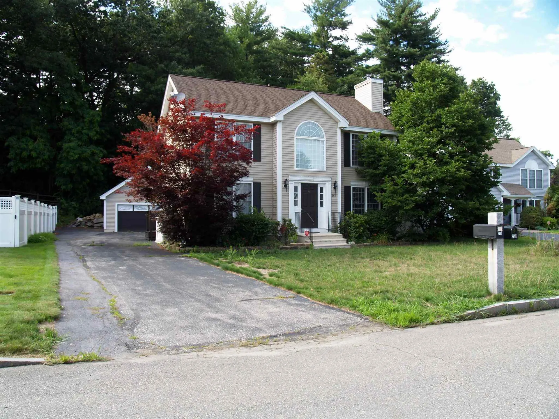 245 Pasture Drive Manchester NH 03102