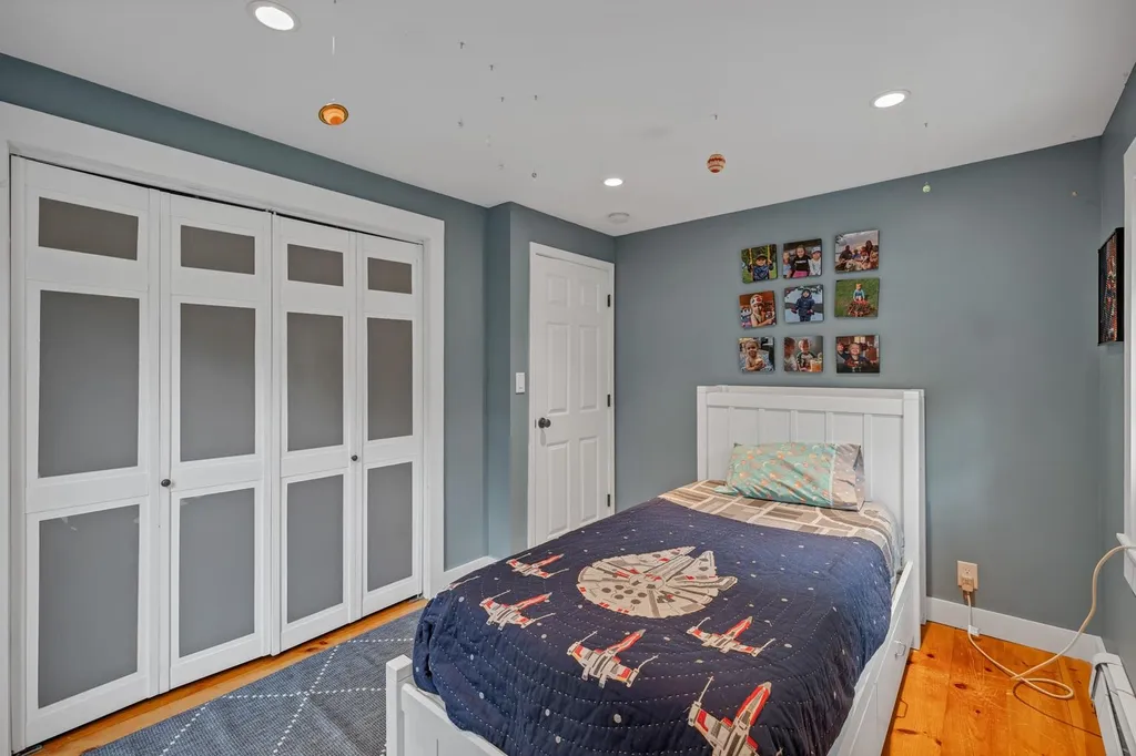 98 Old Post Road Kittery ME 03904