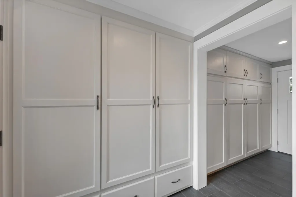 98 Old Post Road Kittery ME 03904