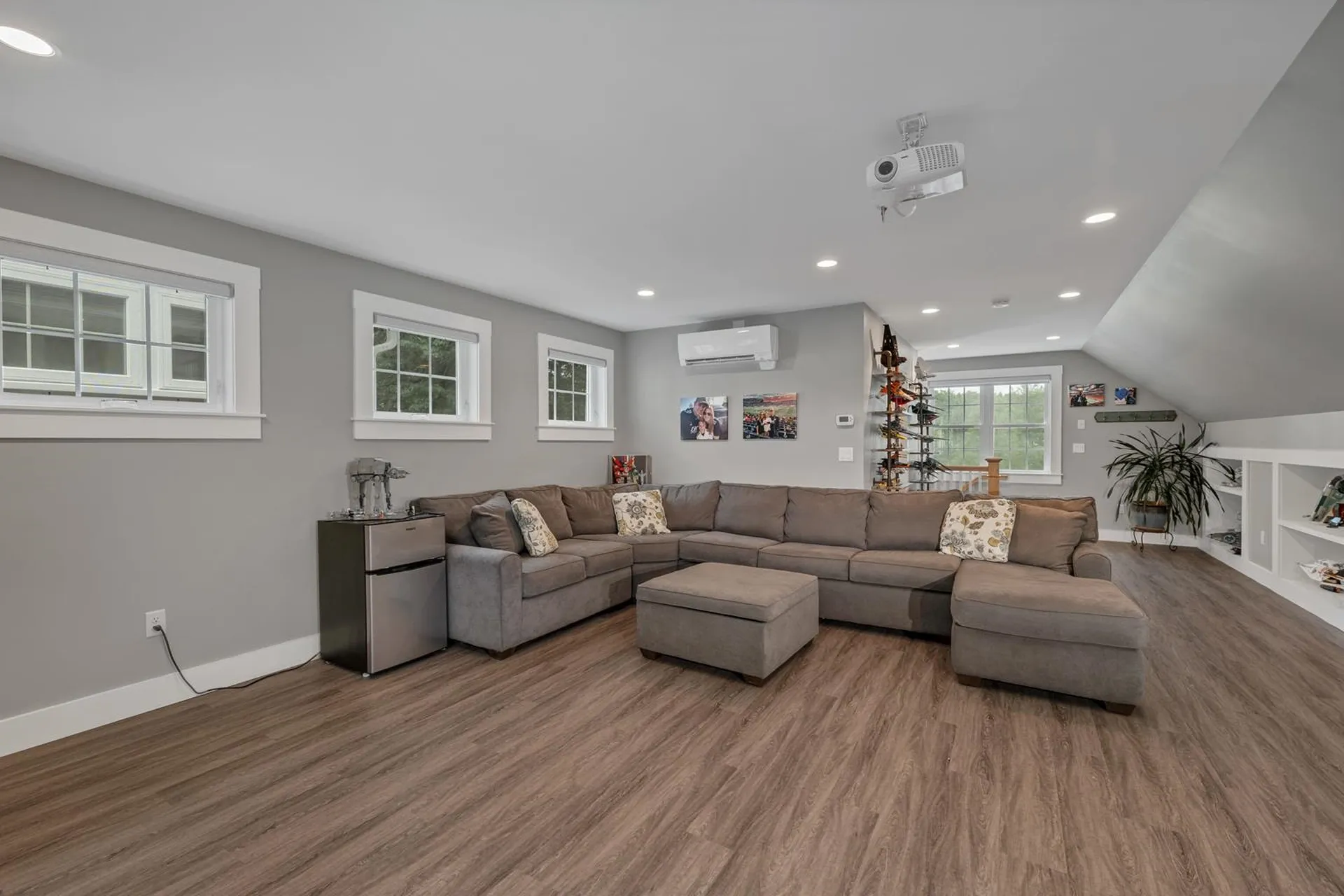 98 Old Post Road Kittery ME 03904
