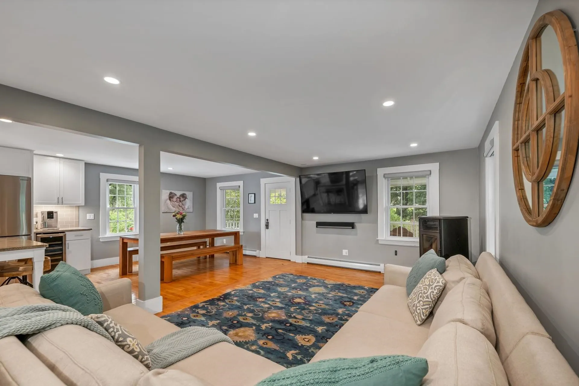 98 Old Post Road Kittery ME 03904