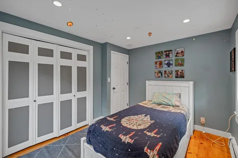 98 Old Post Road Kittery ME 03904
