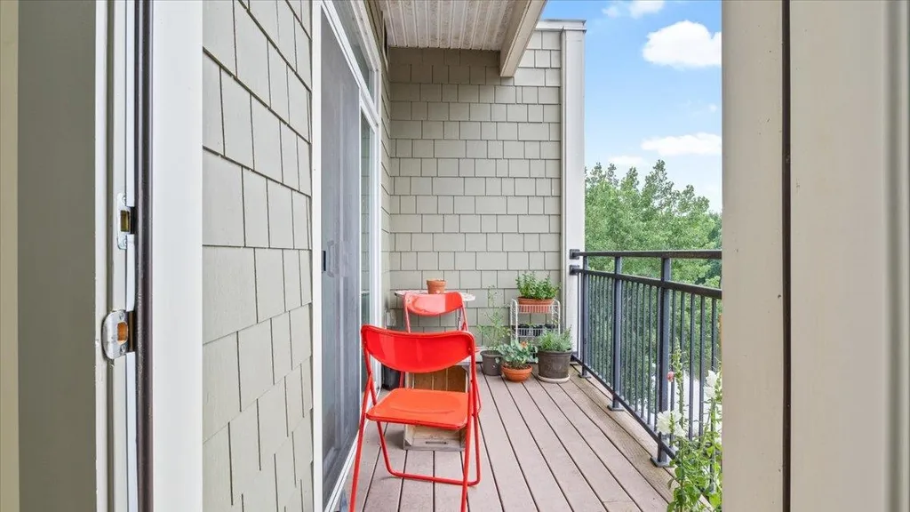 60 Winooski Falls Way Winooski VT 05404