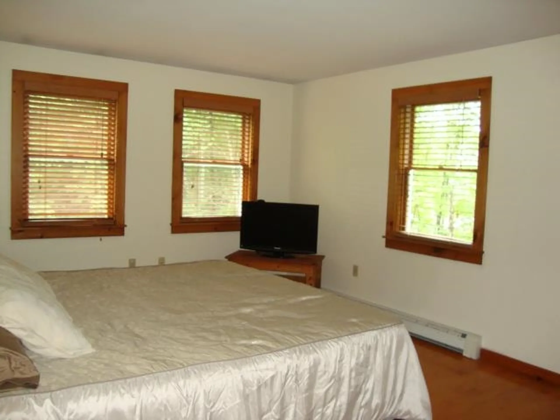61 King James Road Enfield NH 03748