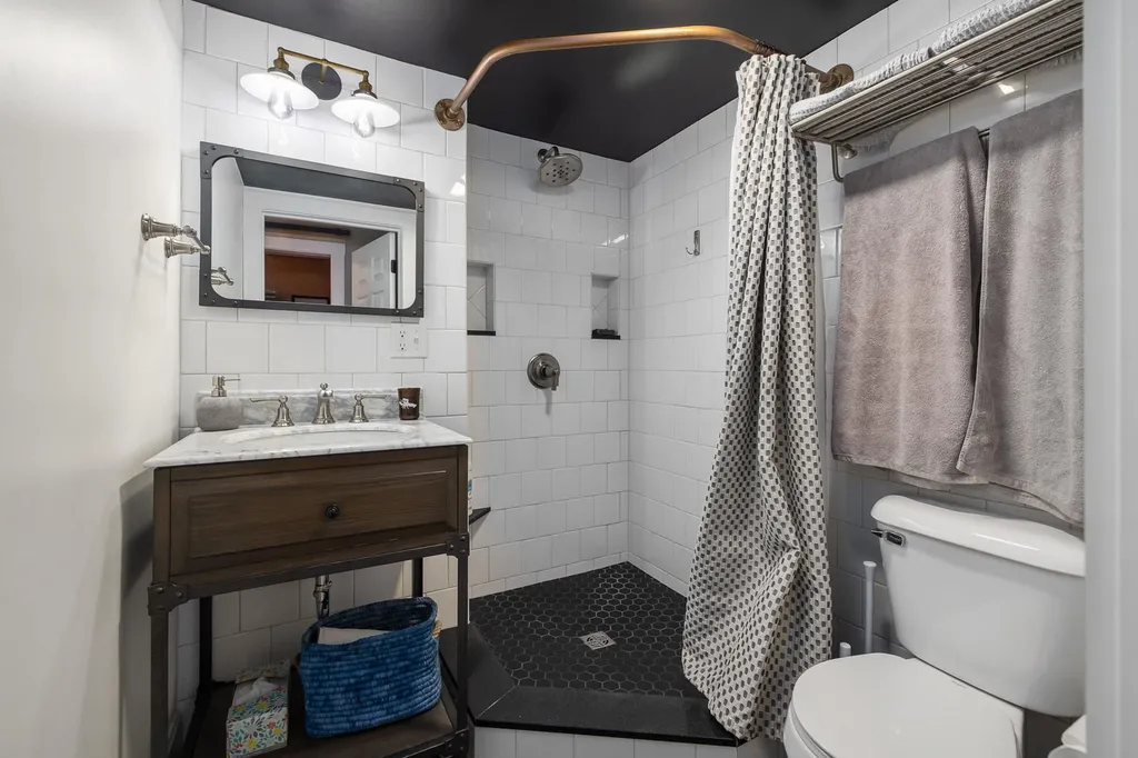 279 Marcy Street Portsmouth NH 03801