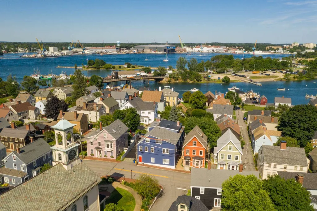 279 Marcy Street Portsmouth NH 03801