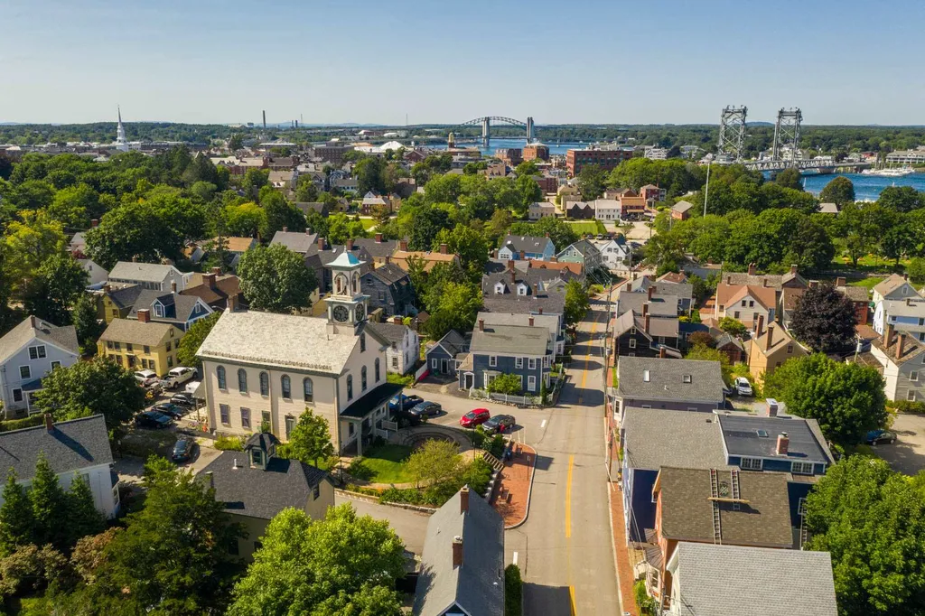 279 Marcy Street Portsmouth NH 03801