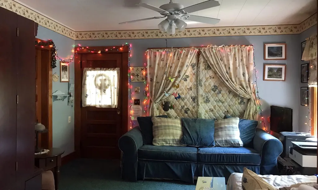 155 Wall Street Springfield VT 05156