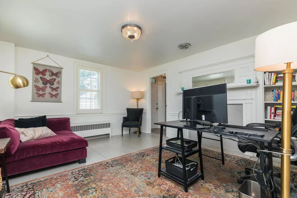 5 Kensington Road Hampton Falls NH 03844