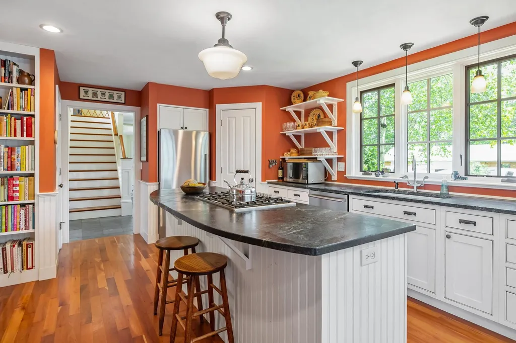 60 Walton Road New Castle NH 03854