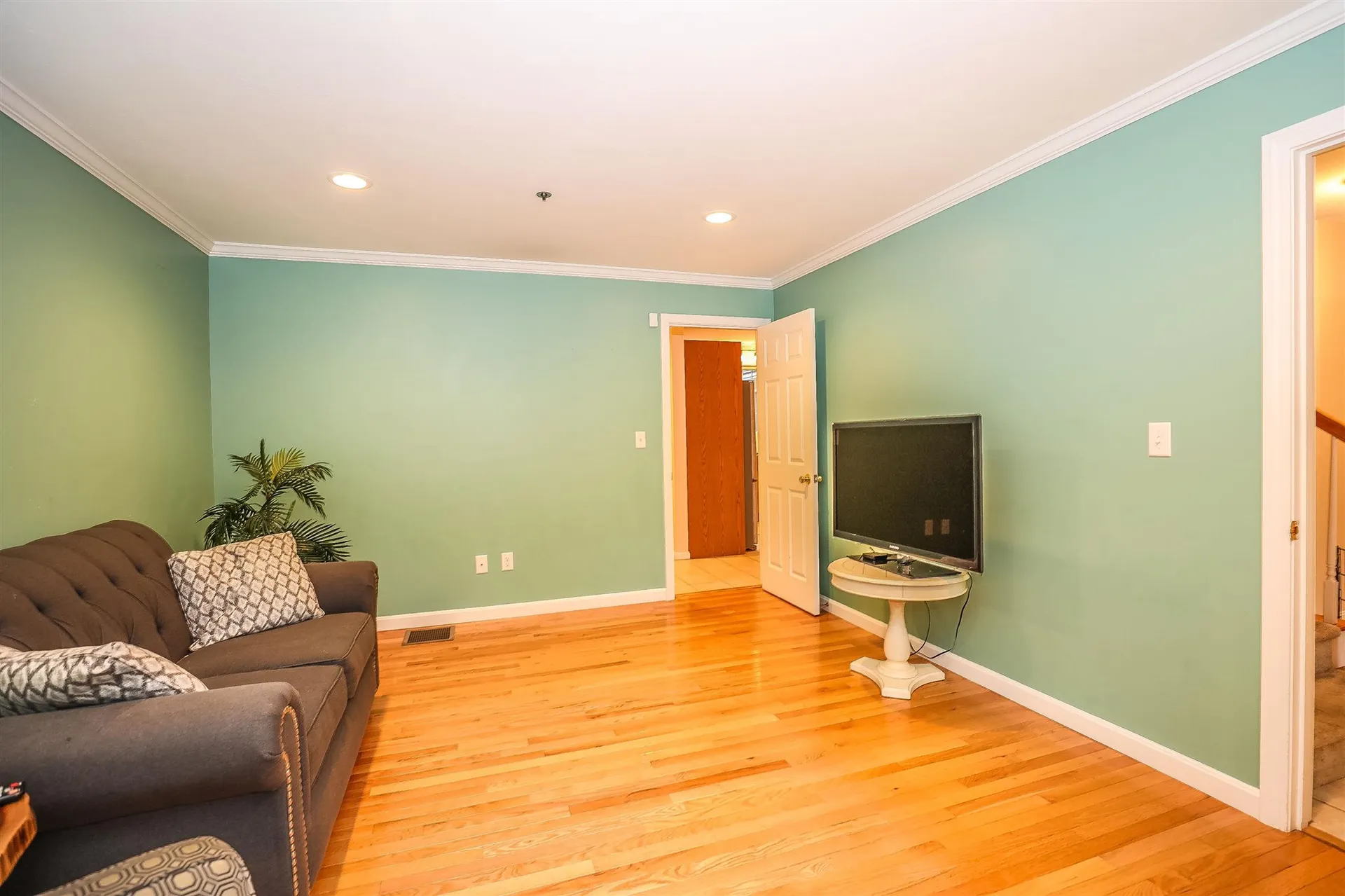 5 Farrwood Drive Hooksett NH 03106
