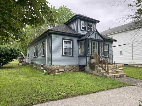 87 Blucher Street Manchester NH 03102