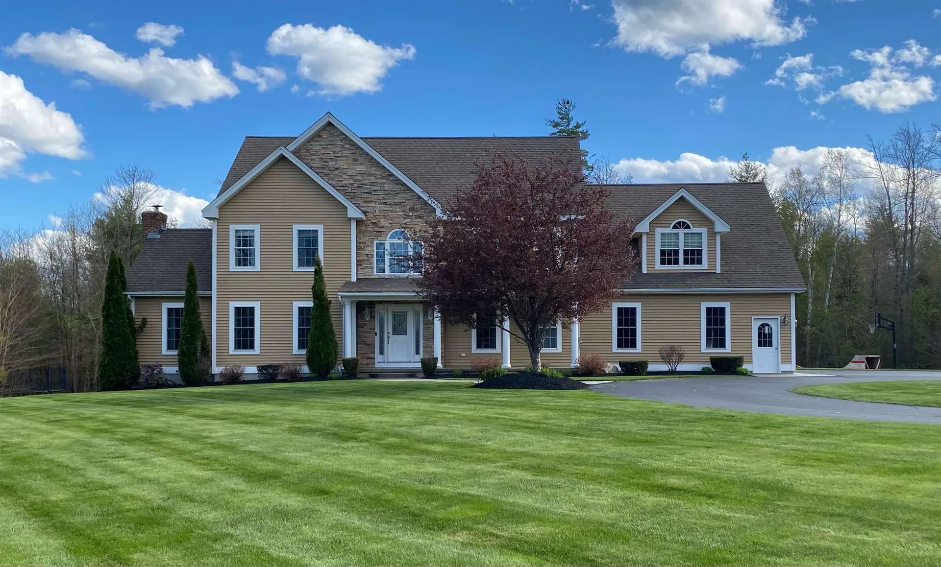 8 Sauvola Drive Rindge NH 03461