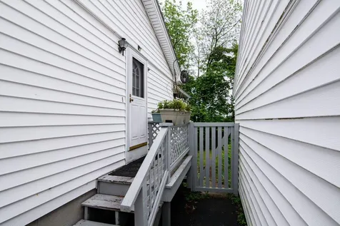 28 Hutchinson Drive Hampton NH 03842