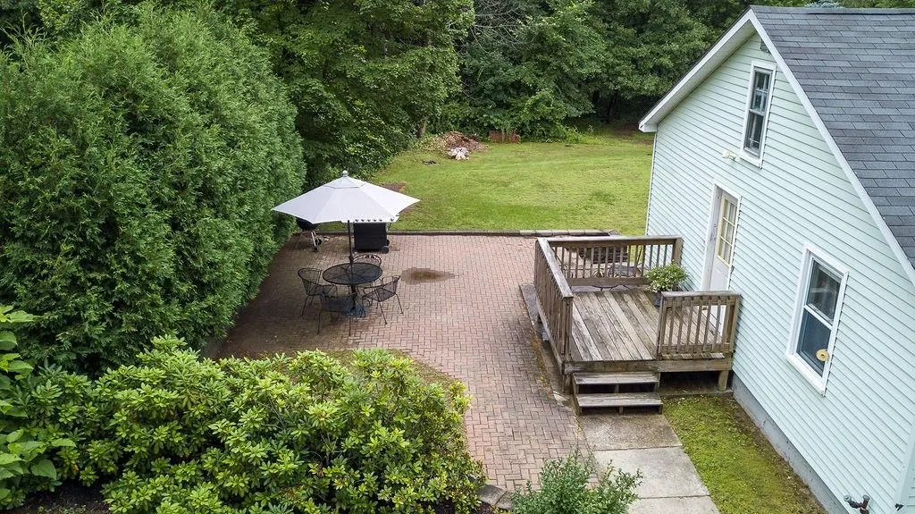 10 Paige Hill Road Goffstown NH 03045