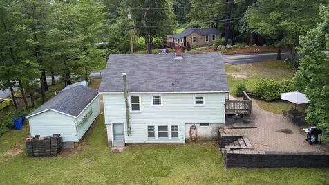 10 Paige Hill Road Goffstown NH 03045