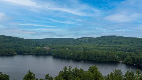 10 Paige Hill Road Goffstown NH 03045