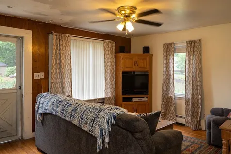 10 Paige Hill Road Goffstown NH 03045