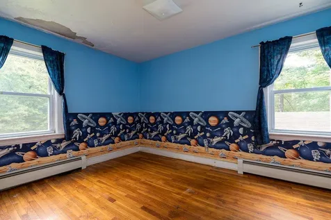 10 Paige Hill Road Goffstown NH 03045