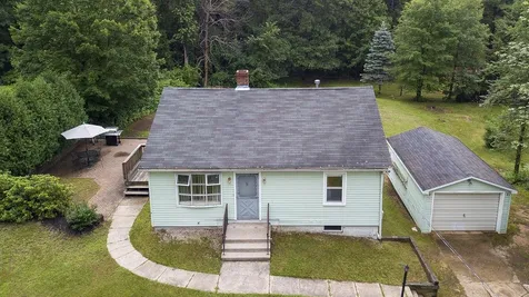 10 Paige Hill Road Goffstown NH 03045