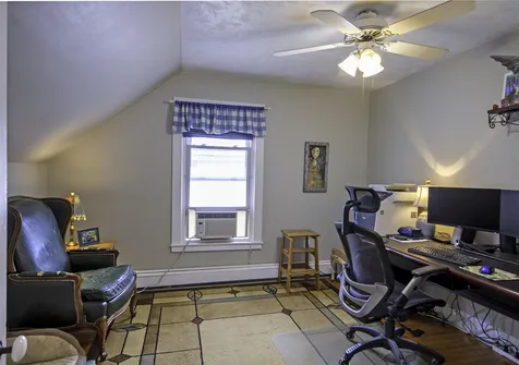 16 East Street Vergennes VT 05491