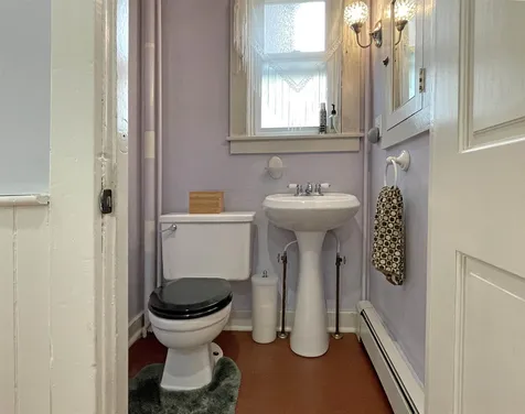 16 East Street Vergennes VT 05491