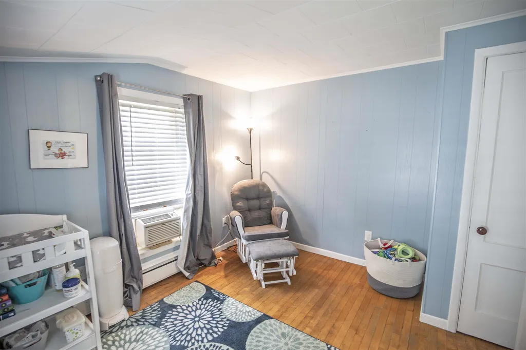 184 Mast Road Manchester NH 03102