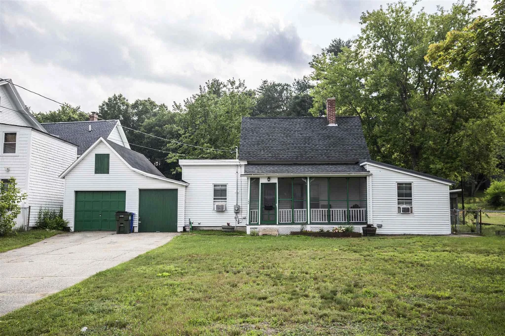 184 Mast Road Manchester NH 03102