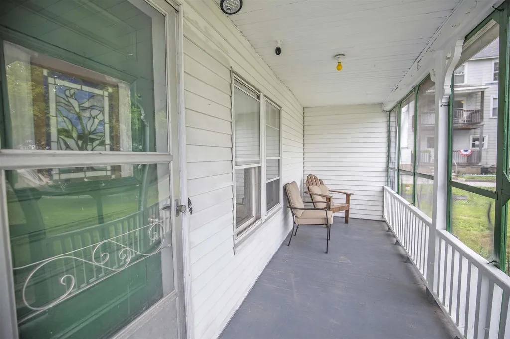 184 Mast Road Manchester NH 03102