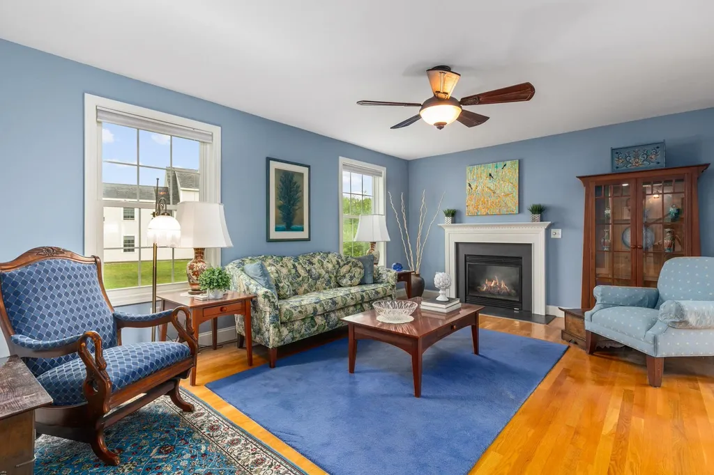 15 Trestle Way Dover NH 03820