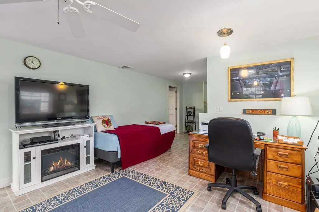 15 Trestle Way Dover NH 03820