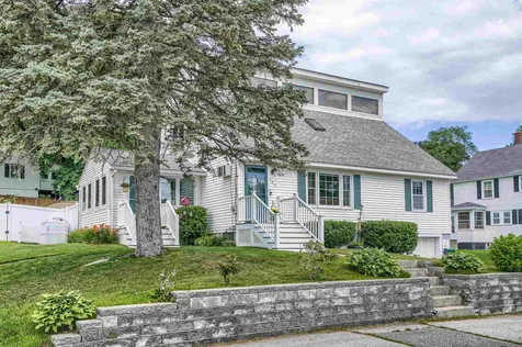 123 S Jewett Street Manchester NH 03103