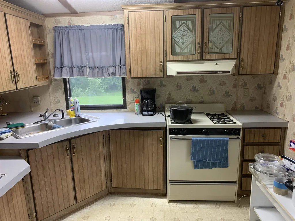 1088 Mill Road Royalton VT 05068