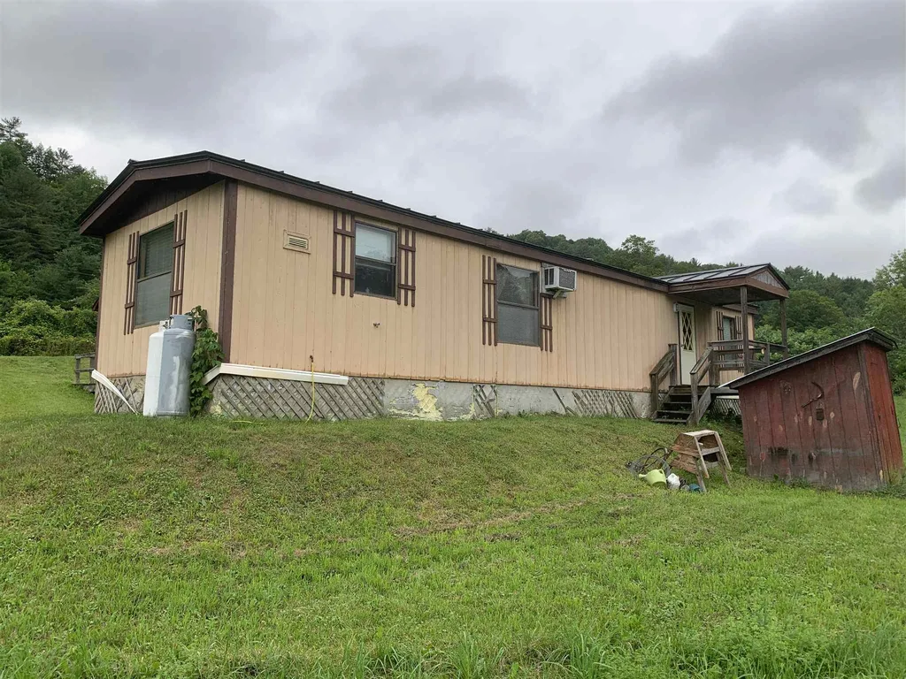 1088 Mill Road Royalton VT 05068