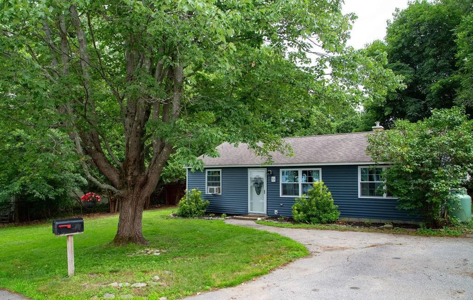 11 Ridgecrest Drive Exeter NH 03833